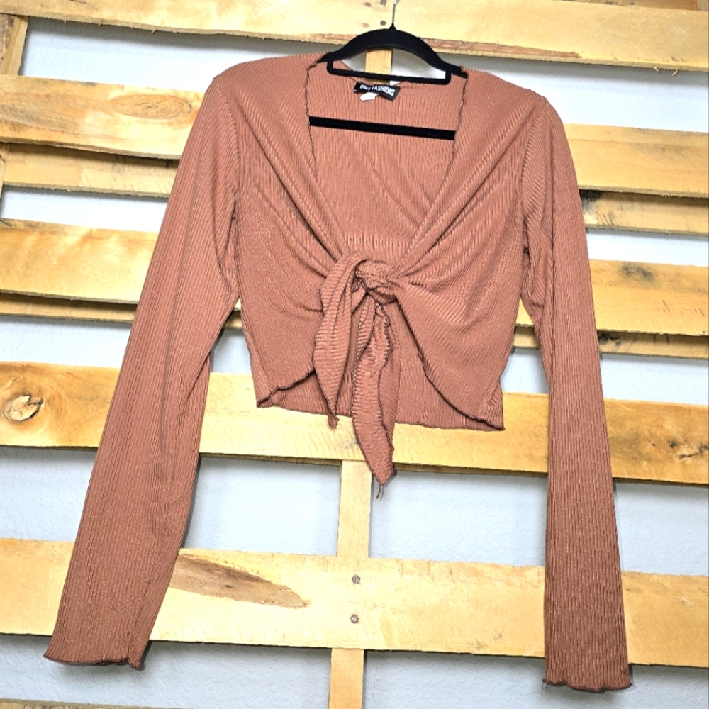 Women's Ribbed Tie-Front Top - Brown Size:L